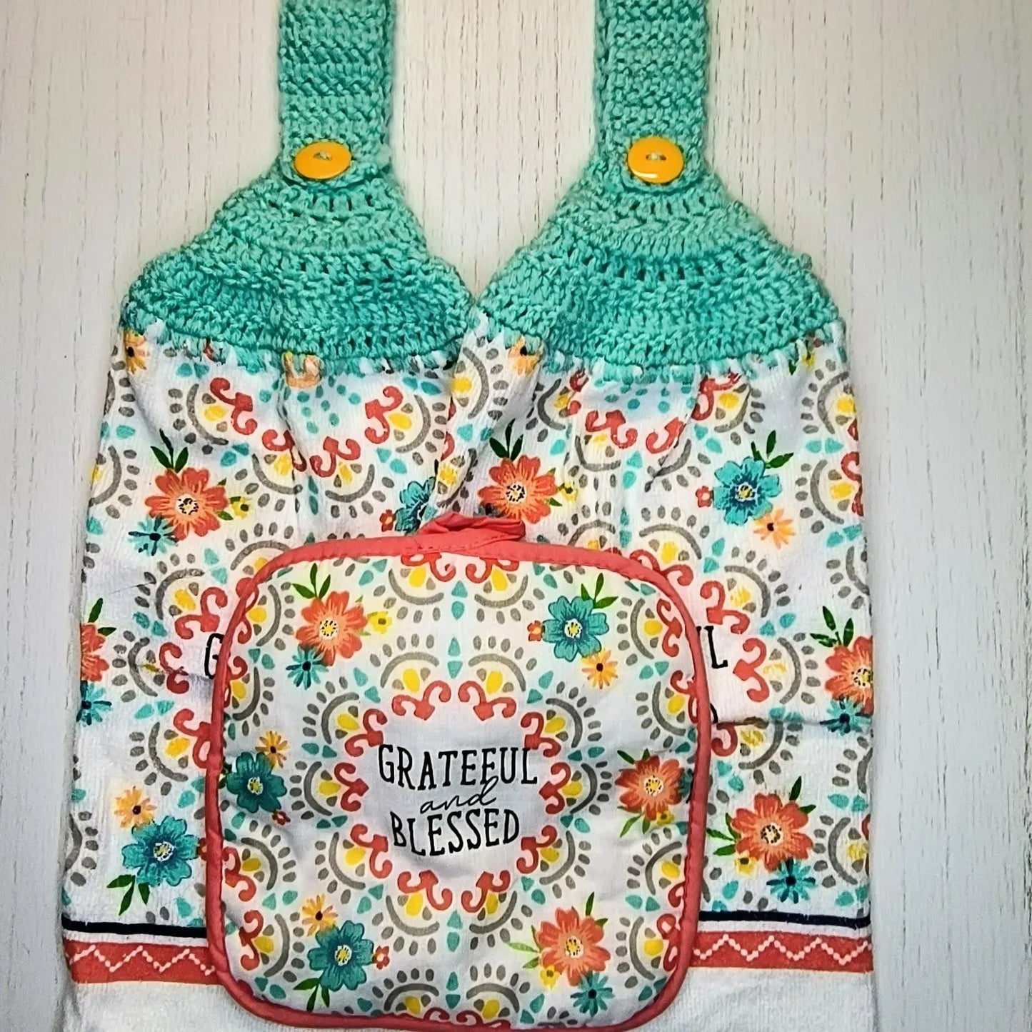 Crochet Top Grateful & Blessed Hanging Kitchen Towel/Potholder Set