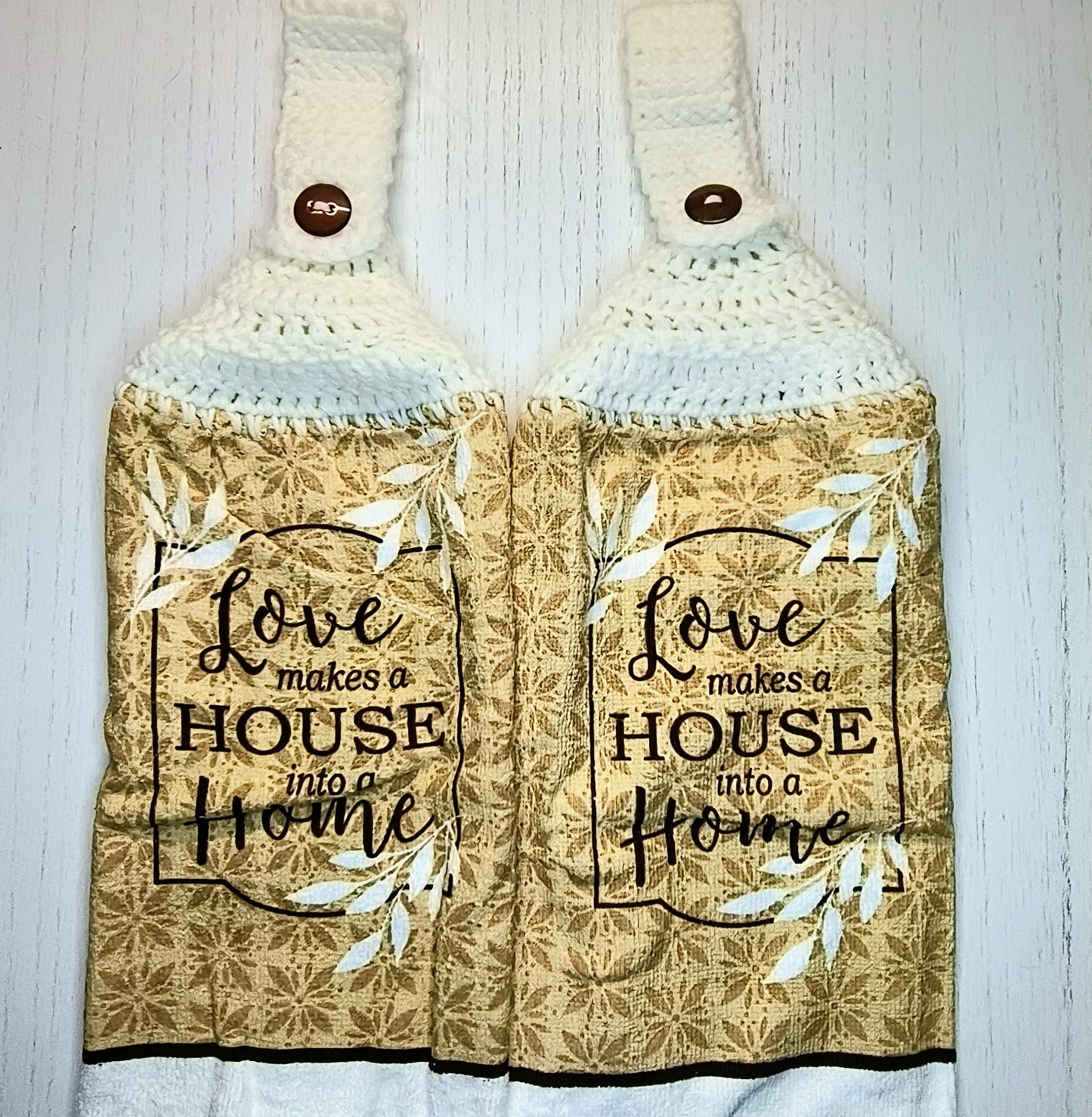 Crochet Top Love Makes a House into a Home Hanging Dish Towel Set with Potholders & Oven Mitt