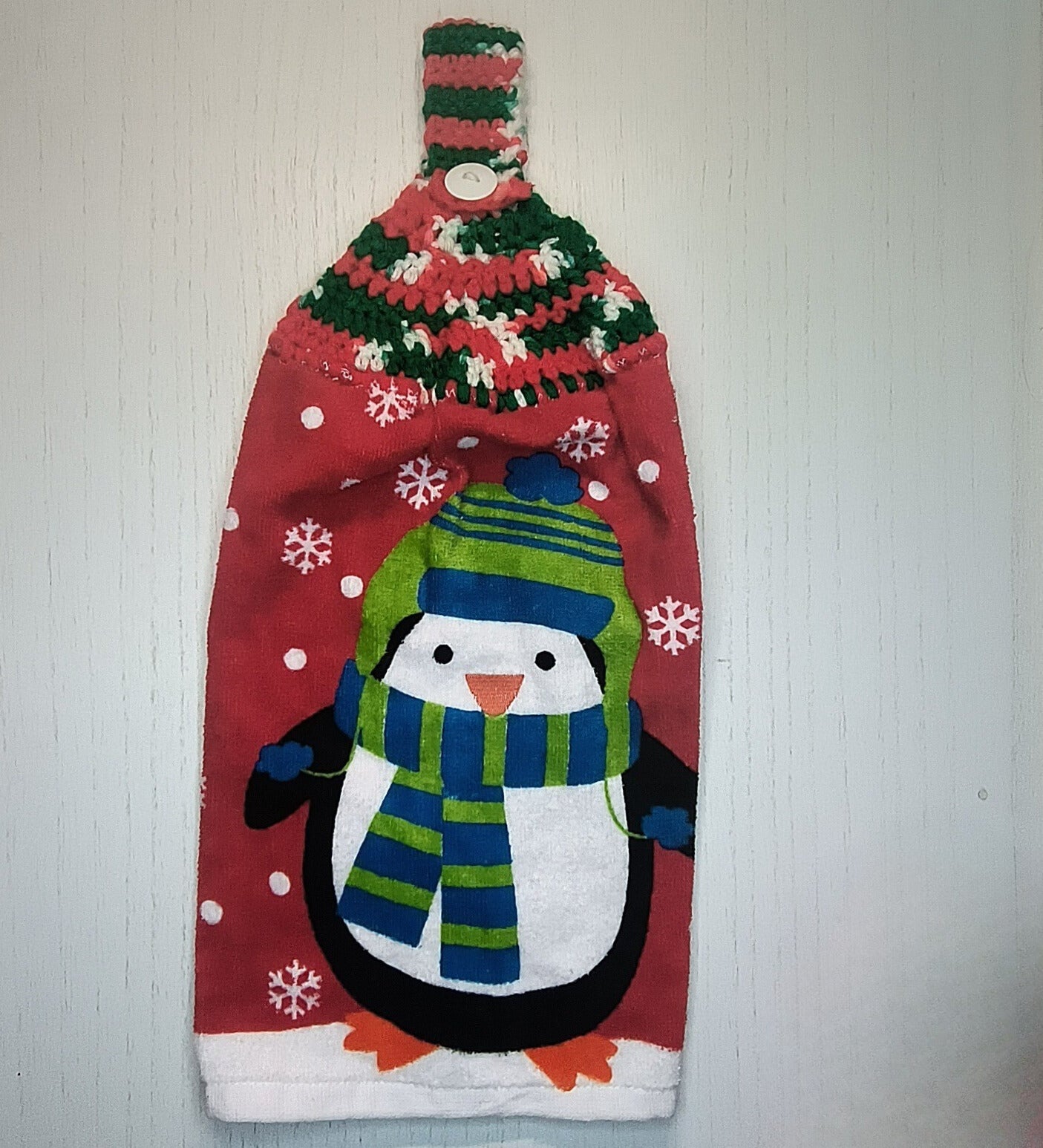 Crochet Top Penguin & Snow Flake Hanging Kitchen Towel Set